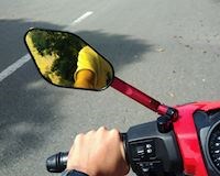 Cách phạt bá đạo khi không lắp gương chiếu hậu cho xe máy