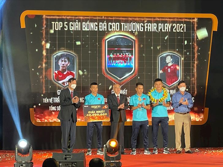 Tuyển futsal Việt Nam vinh dự nhận giải Fair Play 2021