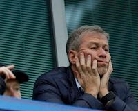 Tỷ phú Abramovich đối diện nguy cơ phải rao bán Chelsea