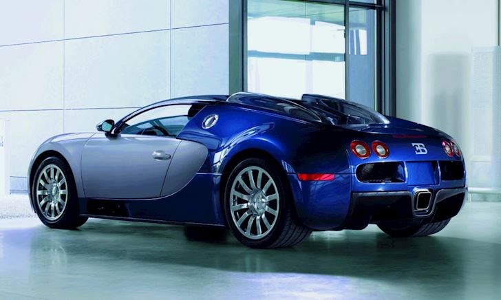 Bộ mâm tháo xe Bugatti Veyron có thể mua được mấy chiếc mô tô