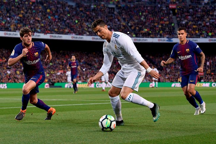 An-mung-kieu-Ronaldo-sao-tre-bi-Barcelona-cat-khoi-clip-3