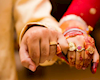 Hy hữu hai chị em Ấn Độ cưới nhầm chồng nhau sau sự cố mất điện