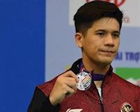 Ngôi sao cầu lông Indonesia quấy rối tình nguyện viên ở SEA Games 31