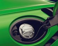 Hãng siêu xe Porsche phát triển và sản xuất nhiên liệu điện tử