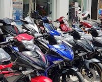 Khan hàng, xe máy Yamaha cũng tranh thủ tăng giá bán