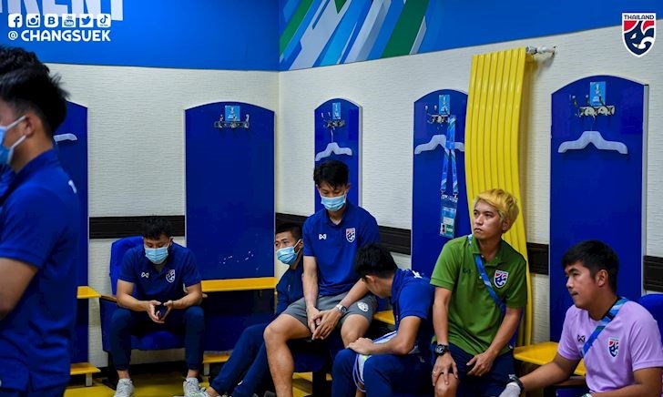 CĐV Thái Lan trút giận lên đội U23, chê HLV thiếu năng lực