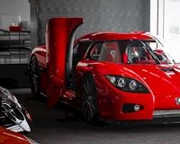 Koenigsegg CCX siêu hiếm bất ngờ xuất hiện tại một gara ở TP.HCM