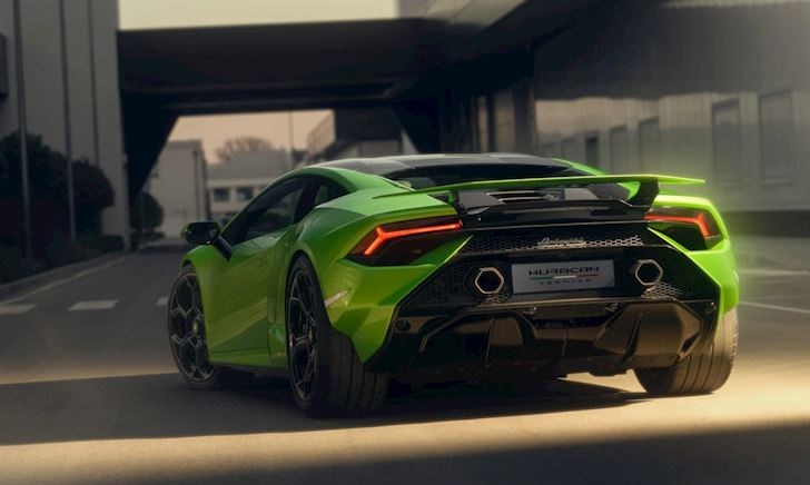 Siêu xe sử dụng động cơ đốt trong vẫn sẽ được Lamborghini sản xuất
