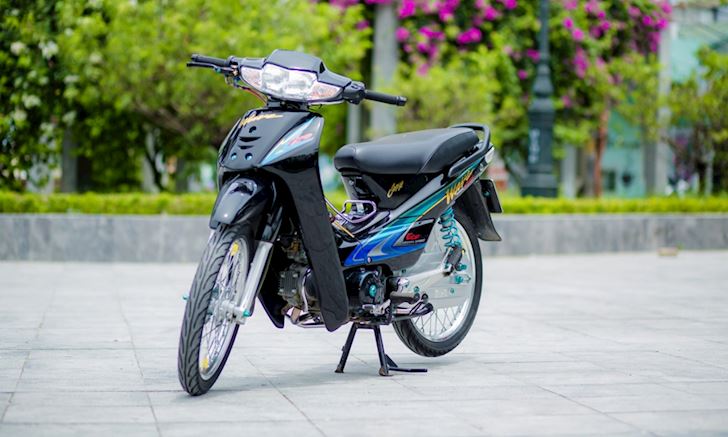 Xe máy Trung Quốc nhái vua xe ga Honda SH giá cực sốc