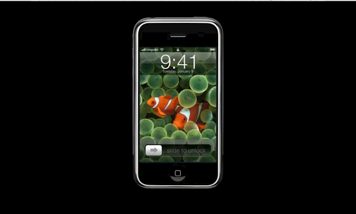 Hình nền cá hề iOS 16 sẽ giúp bạn trang trí điện thoại của mình thật độc đáo và đáng yêu. Hình ảnh cá hề nhỏ xinh sẽ làm bạn cảm thấy vui vẻ mỗi khi mở điện thoại.